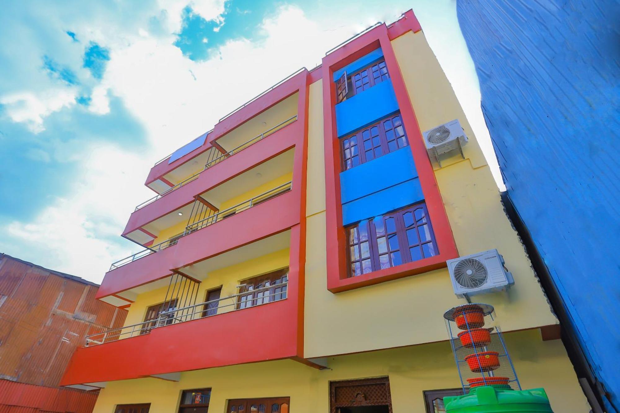Oyo 589 Hotel Trimurti Katmandu Zewnętrze zdjęcie