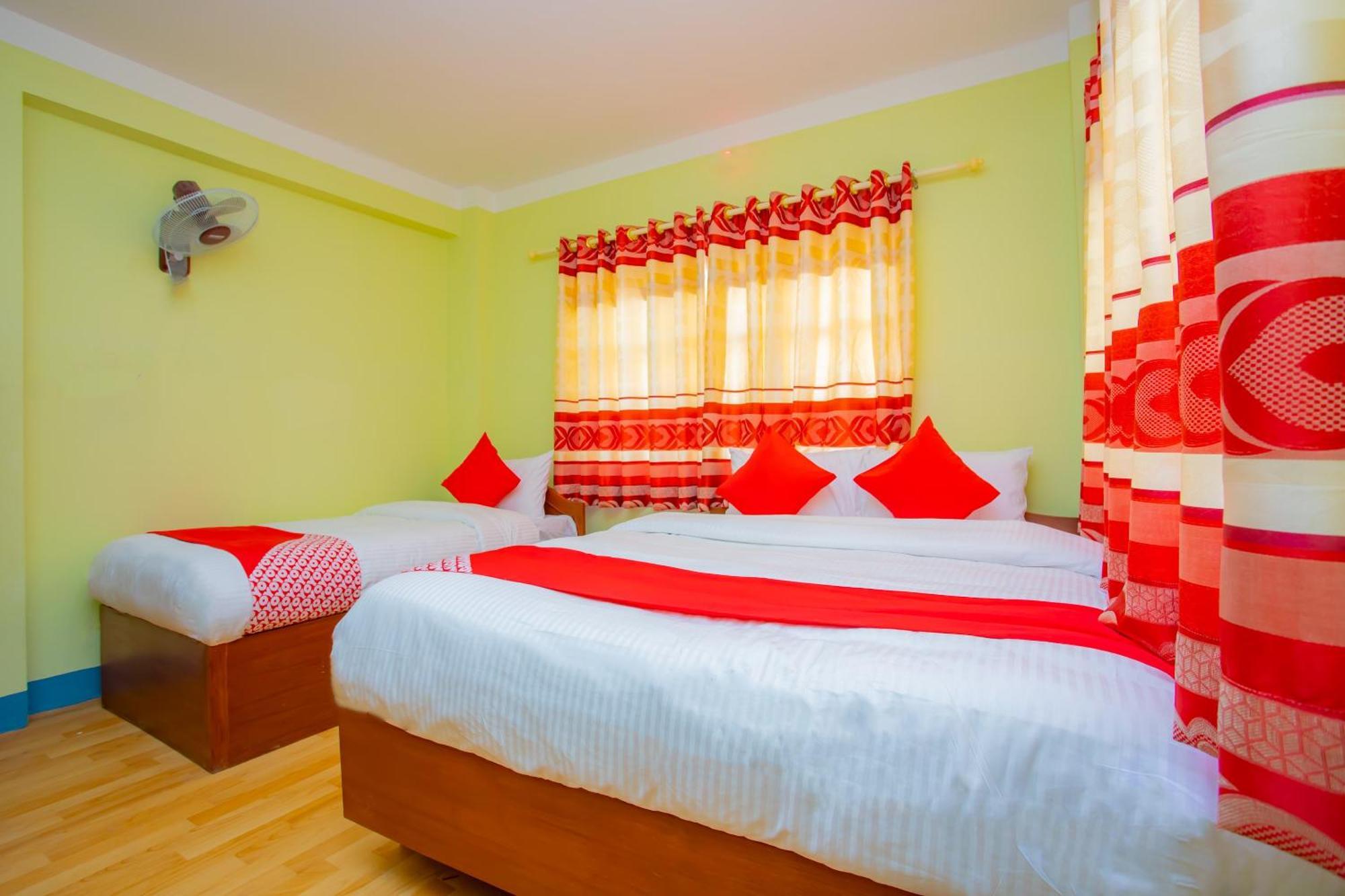 Oyo 589 Hotel Trimurti Katmandu Zewnętrze zdjęcie