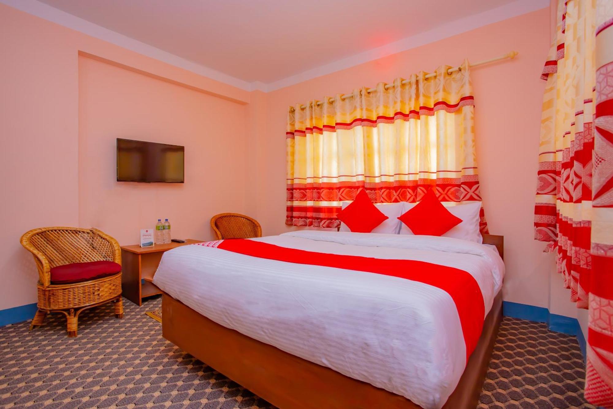 Oyo 589 Hotel Trimurti Katmandu Zewnętrze zdjęcie