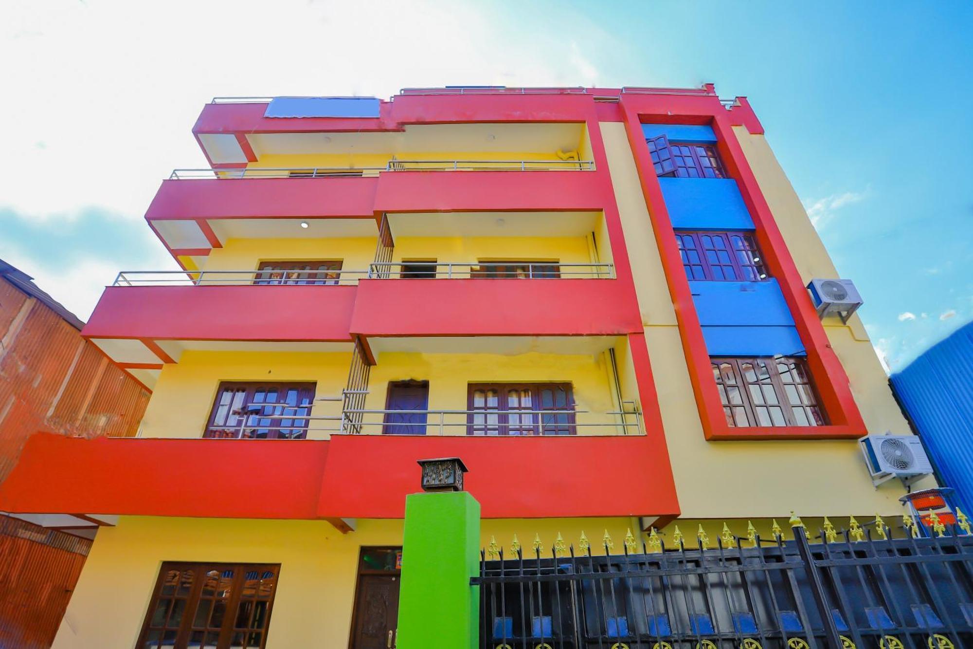 Oyo 589 Hotel Trimurti Katmandu Zewnętrze zdjęcie