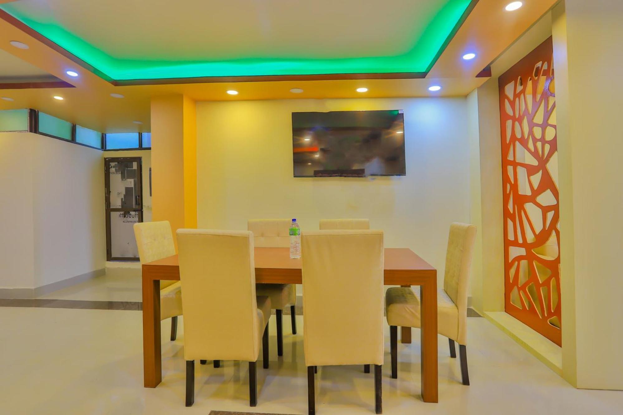 Oyo 589 Hotel Trimurti Katmandu Zewnętrze zdjęcie