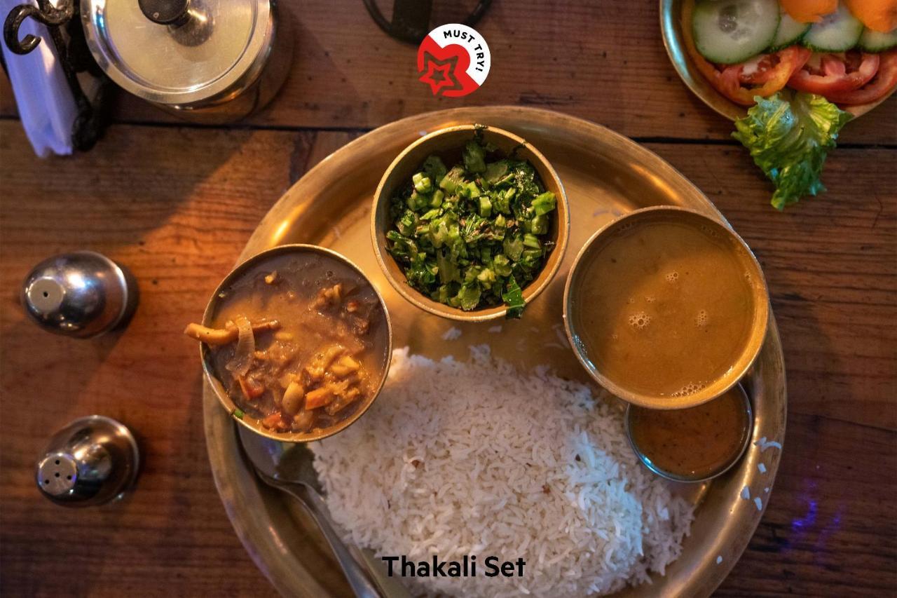 Oyo 589 Hotel Trimurti Katmandu Zewnętrze zdjęcie